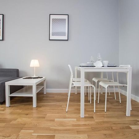 Cr Apartament Centrum Zamenhofa 1 ビャウィストク エクステリア 写真