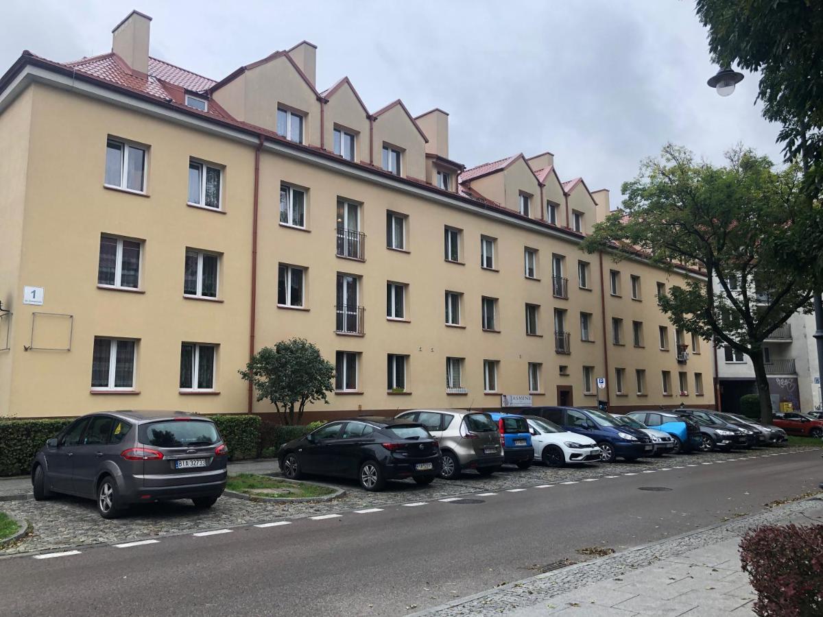 Cr Apartament Centrum Zamenhofa 1 ビャウィストク エクステリア 写真